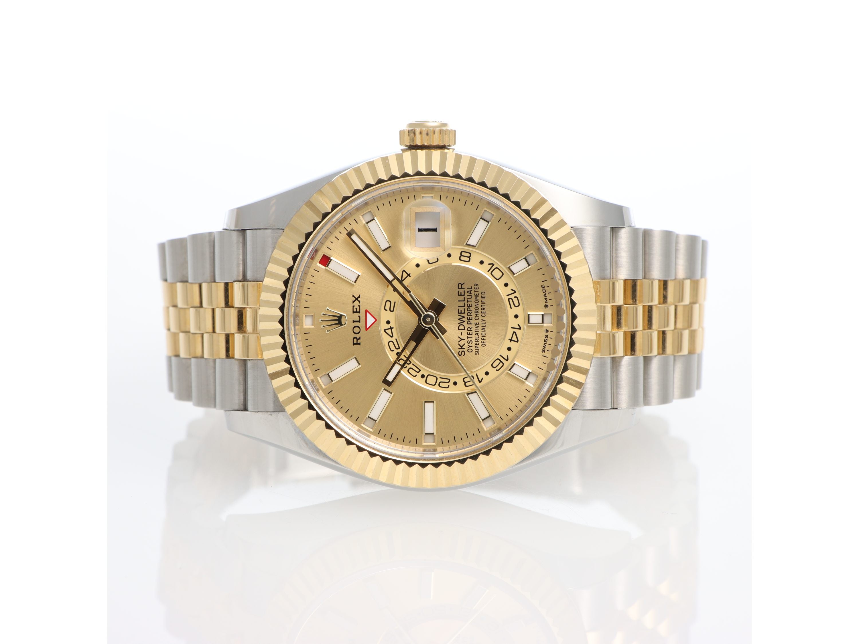 Rolex Sky Dweller Ref. 336933 Champagne Anno 2024