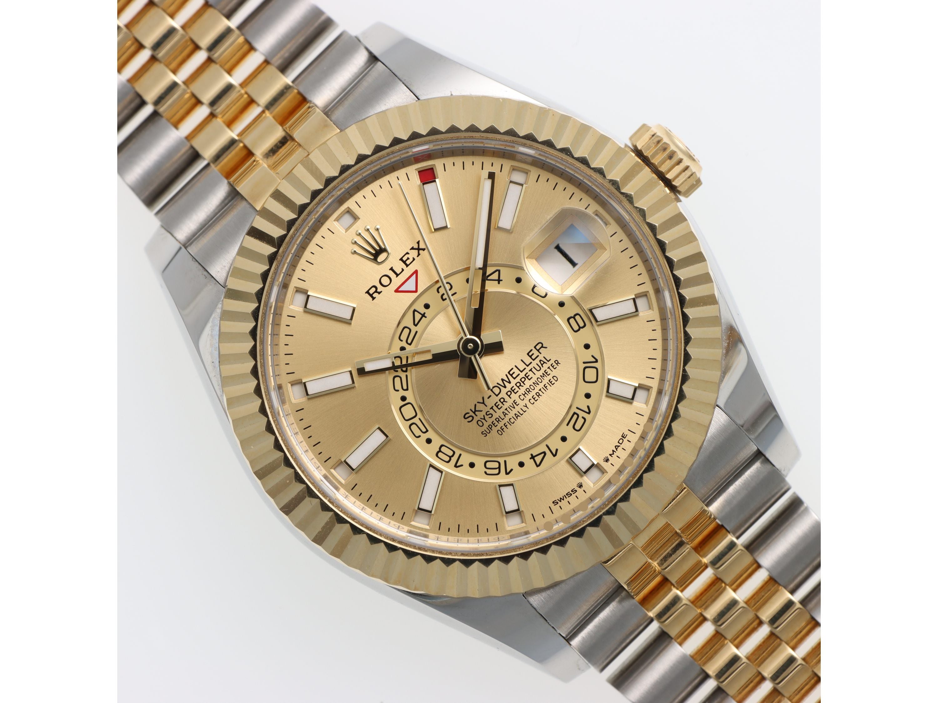 Rolex Sky Dweller Ref. 336933 Champagne Anno 2024