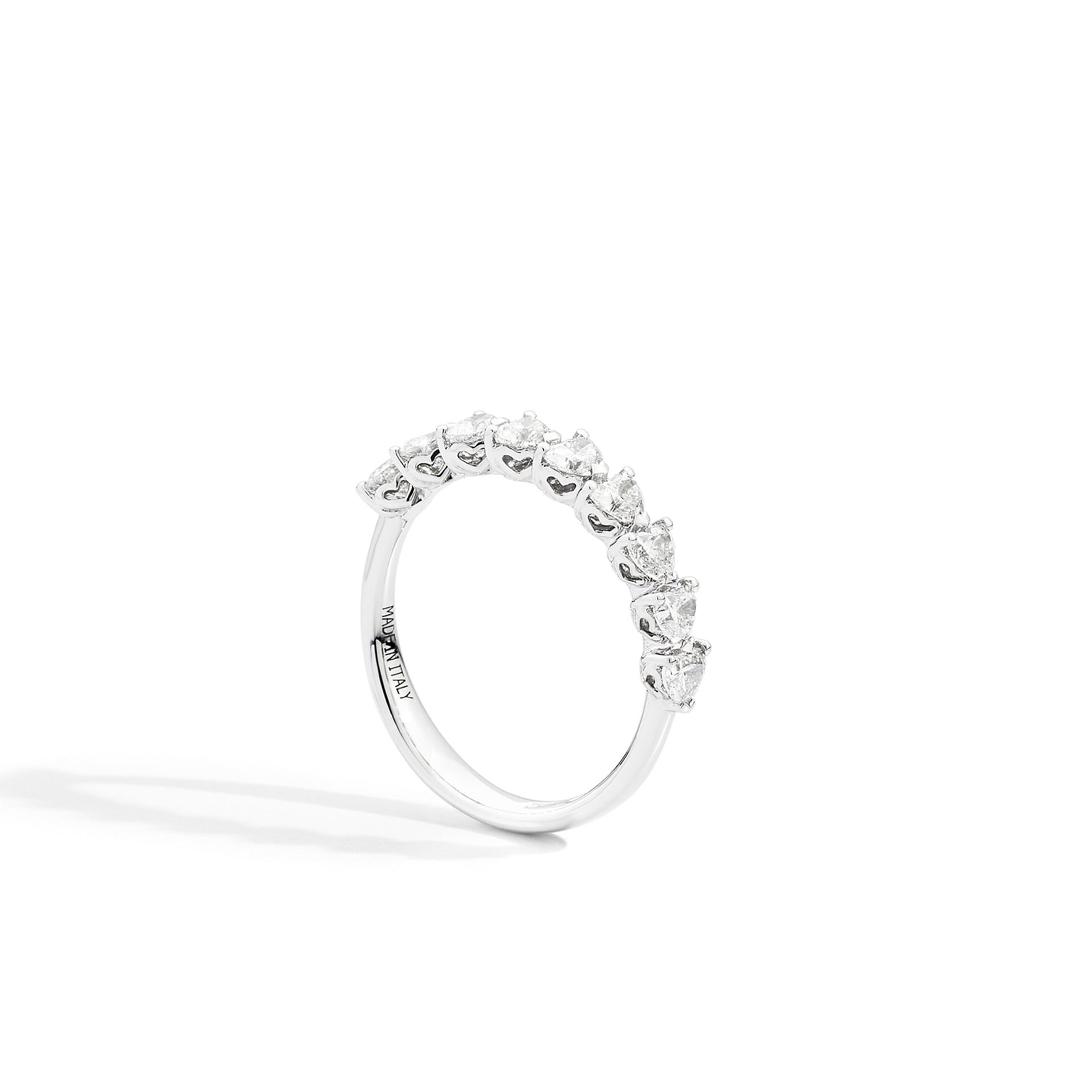 Anello Riviera Recarlo Anniversary in oro bianco 18kt e diamanti forma cuore