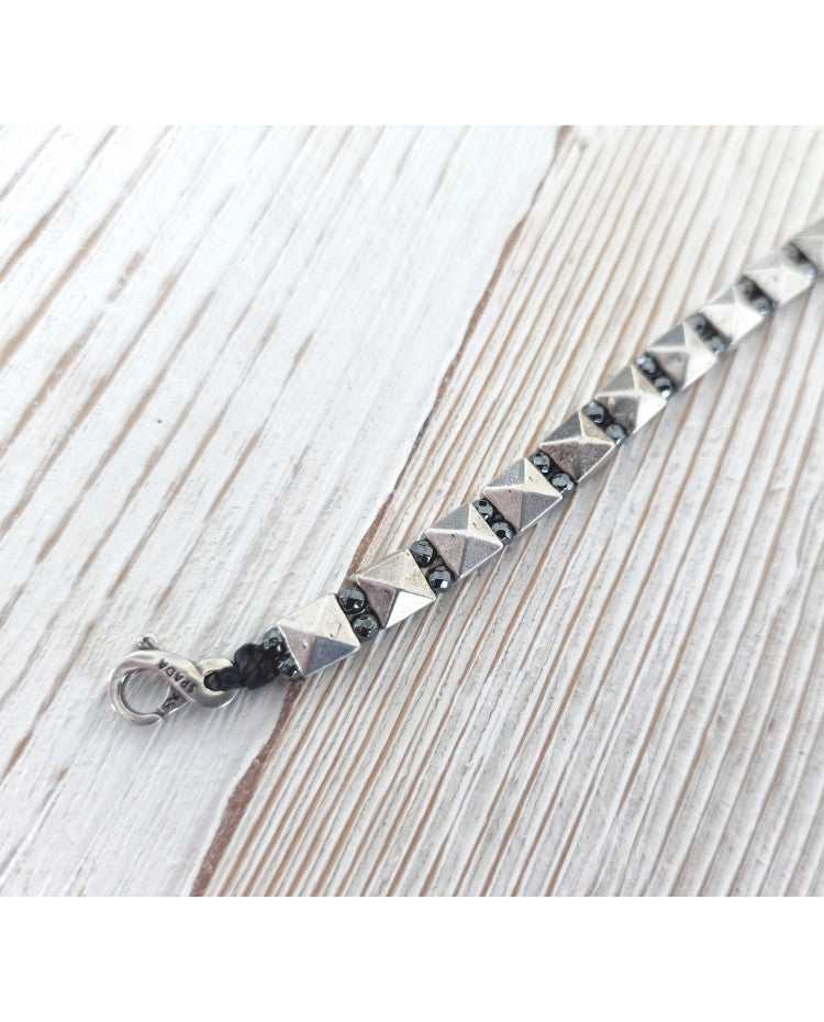 Bracciale Spadarella in argento 925 borchie ed ematite