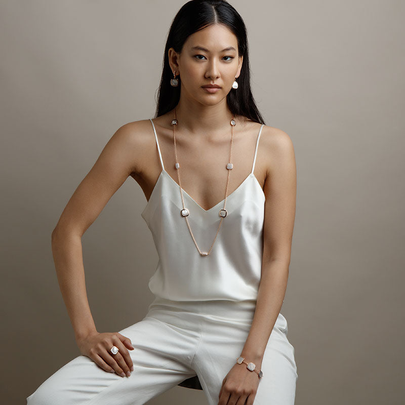 Collana Madi Madreperla lunga in argento