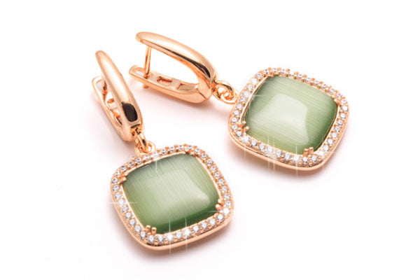 Orecchini Madi Luce in argento colore oliva con zirconi