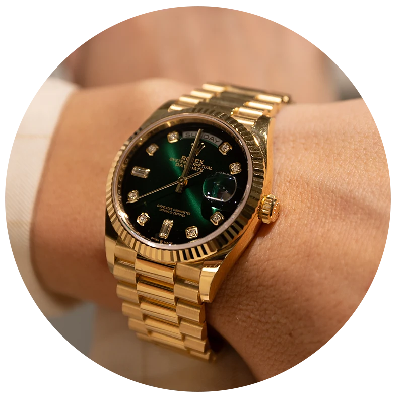 Orologio Rolex al polso a rappresentare il servizio di compro orologi a Prato di Clover