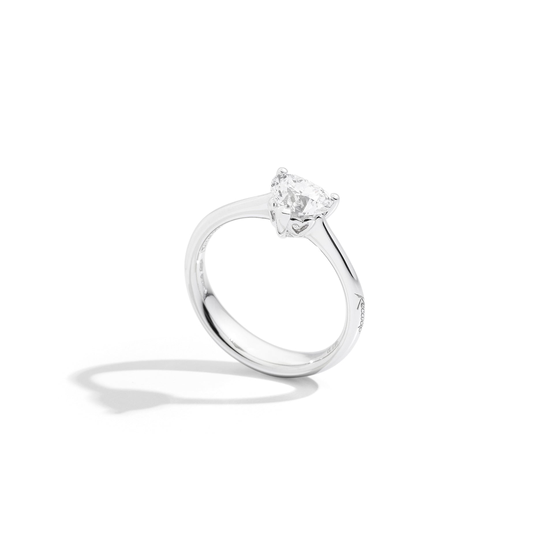 Solitario Recarlo Anniversary Love in oro bianco 18kt e diamante taglio cuore