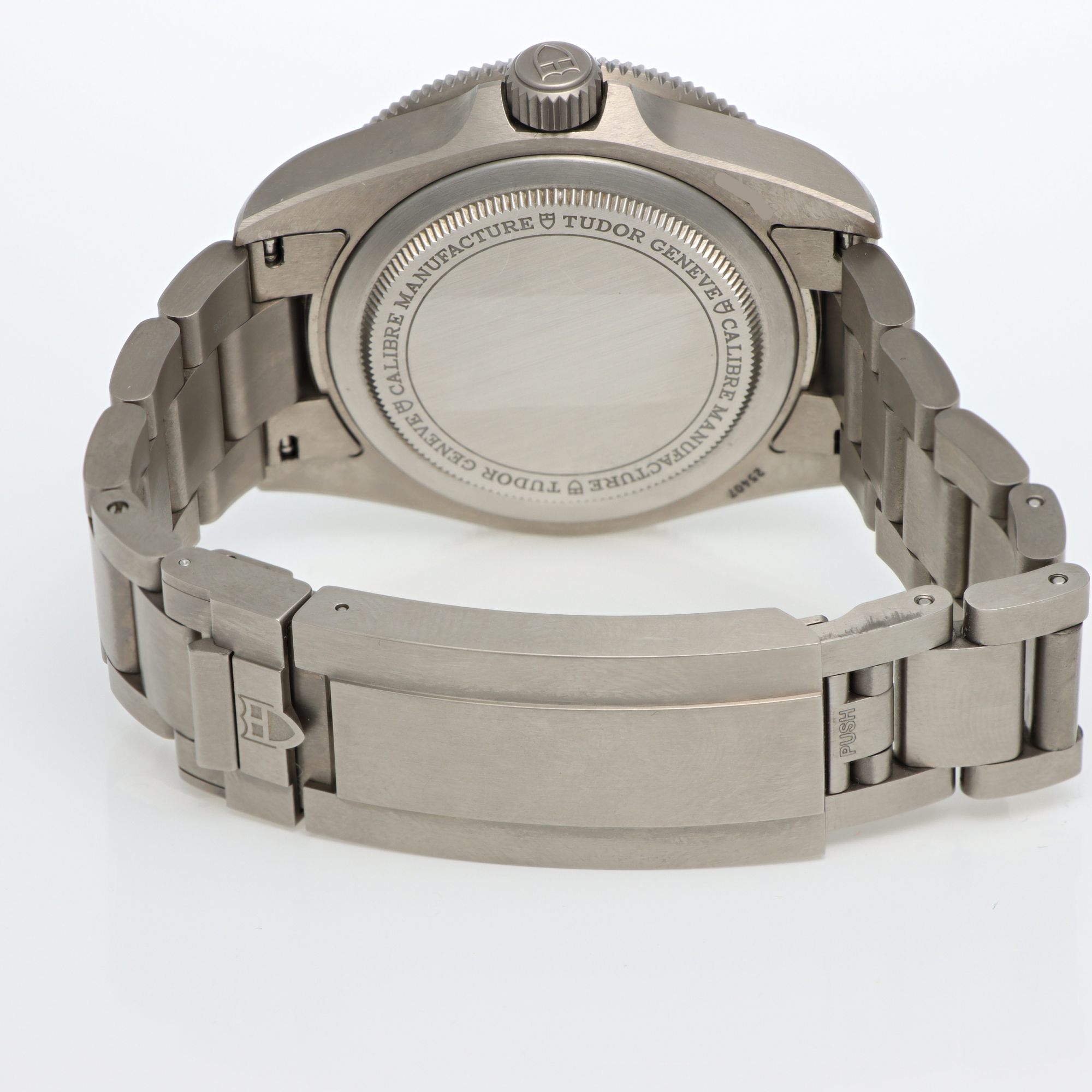 Picture taken with APS6 - www.alo.zone